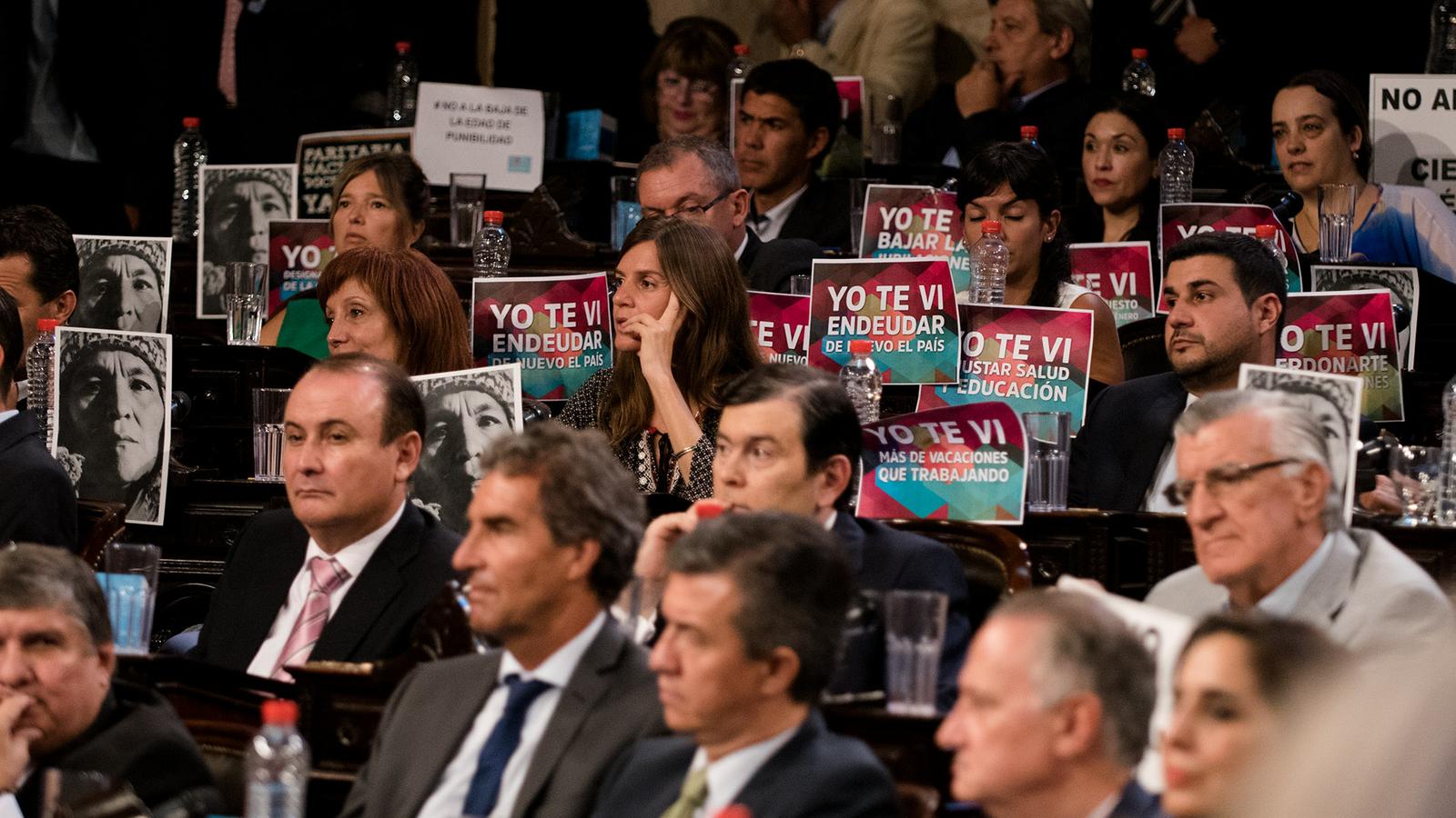 Inicio-sesiones-legislativas-Macri-congreso-2017-AE-1920-28 