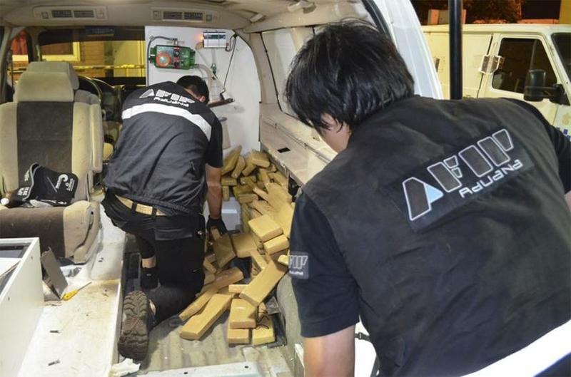 image582103f335c369.55398115 