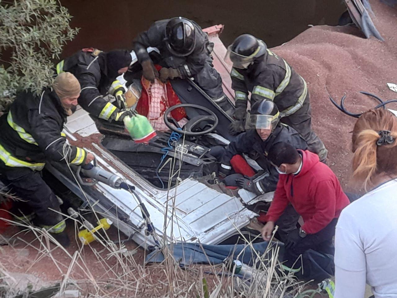 ff5318b6-ac55-442e-b268-a1cab2d44374