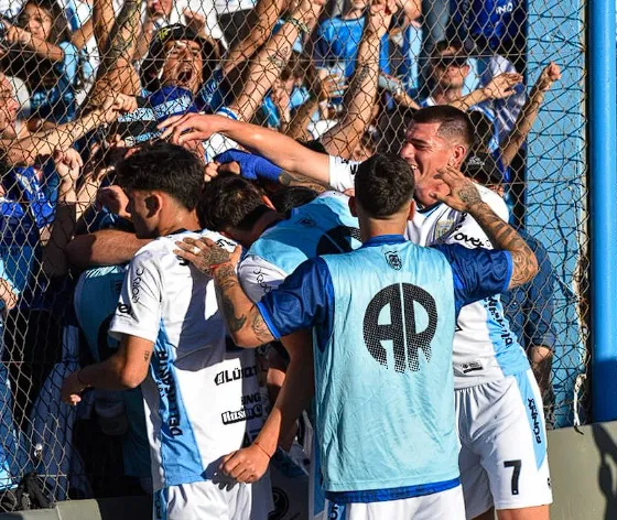 Captura de pantalla 2025-09-28 201335