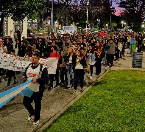 Captura de pantalla 2026-10-15 213051