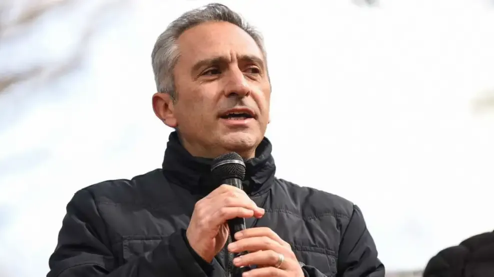 andres-cuervo-larroque-1783506