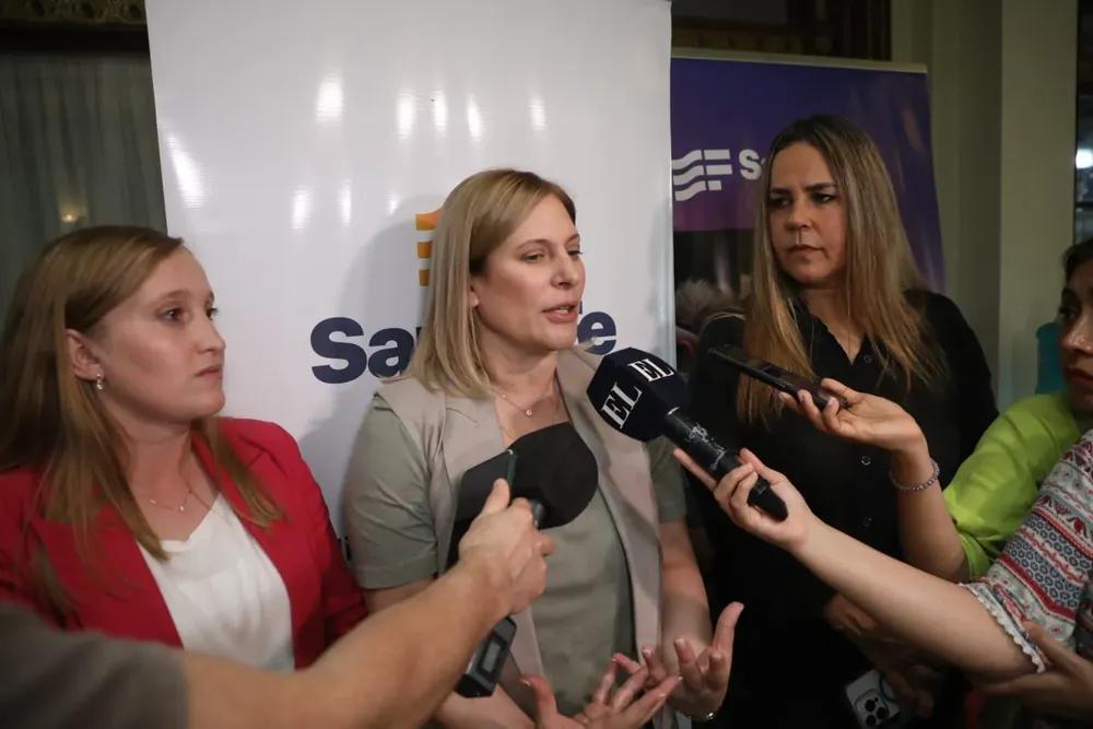 6ccf634f-3bfb-40a5-af43-2bb57cefeee9