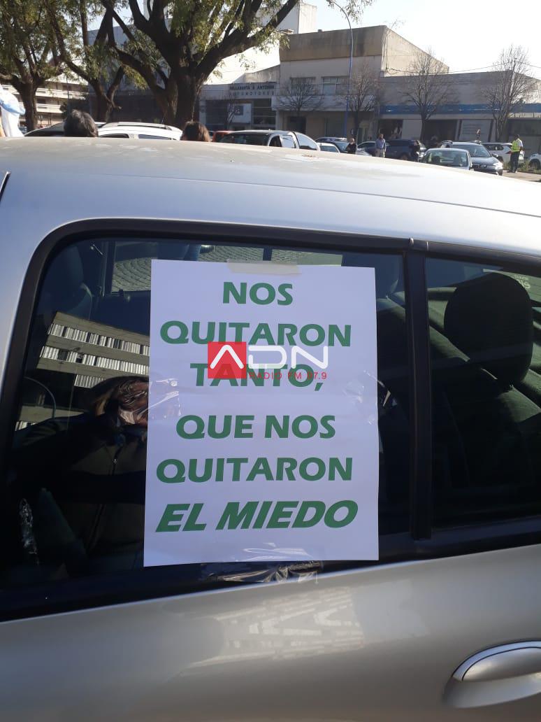 55ba48f9-8065-4ba7-bf9b-a31760e31eeb