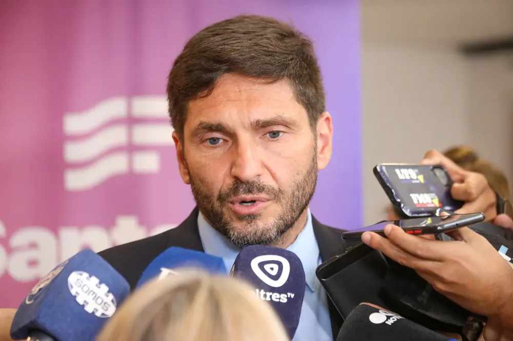 98789096-4b91-4ae3-bce9-d79d11688dea