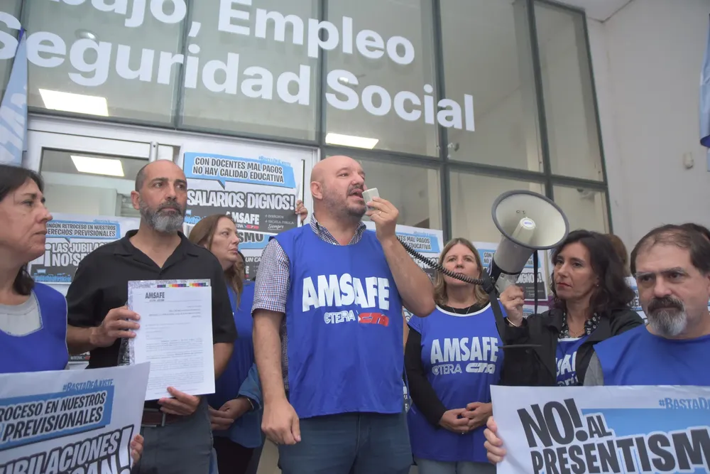 438701189_817982903694684_3612028177297042150_n