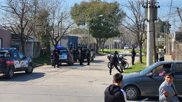ataque_policia_patrullero_buffa_edison