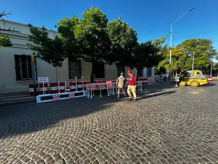 comenzo_la_obra_veredas_microcentro_rafaela_museo_historico