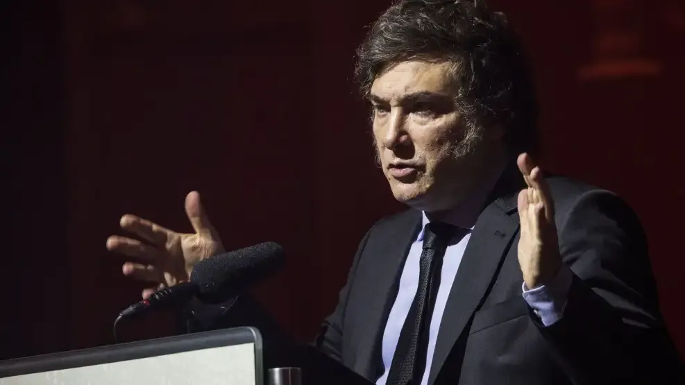 BC-milei-veta-aumento-salarial-en-universidades-argentinas-fK