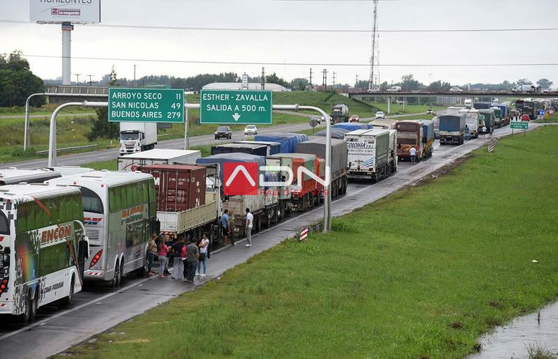 15966016_1950351681843004_4144740439650959024_n