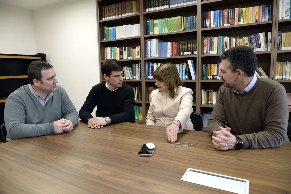 multimedia.normal.85234fb51aecf831.YnVsbHJpY2ggdmlvdHRpX25vcm1hbC53ZWJw