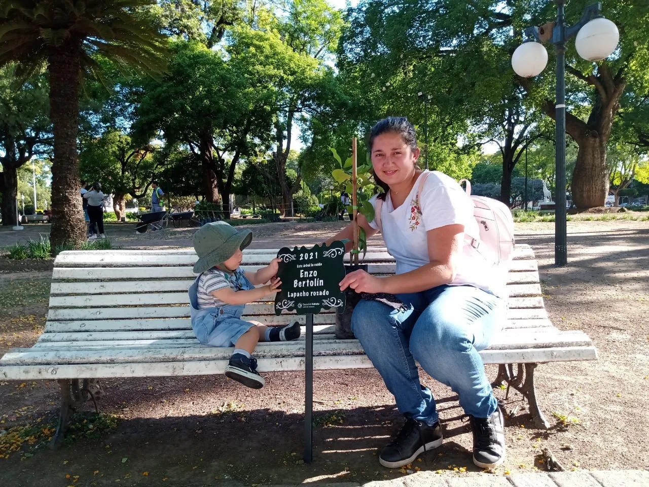 7fbd00fe-fb79-4d19-8b4a-446936ddf09b