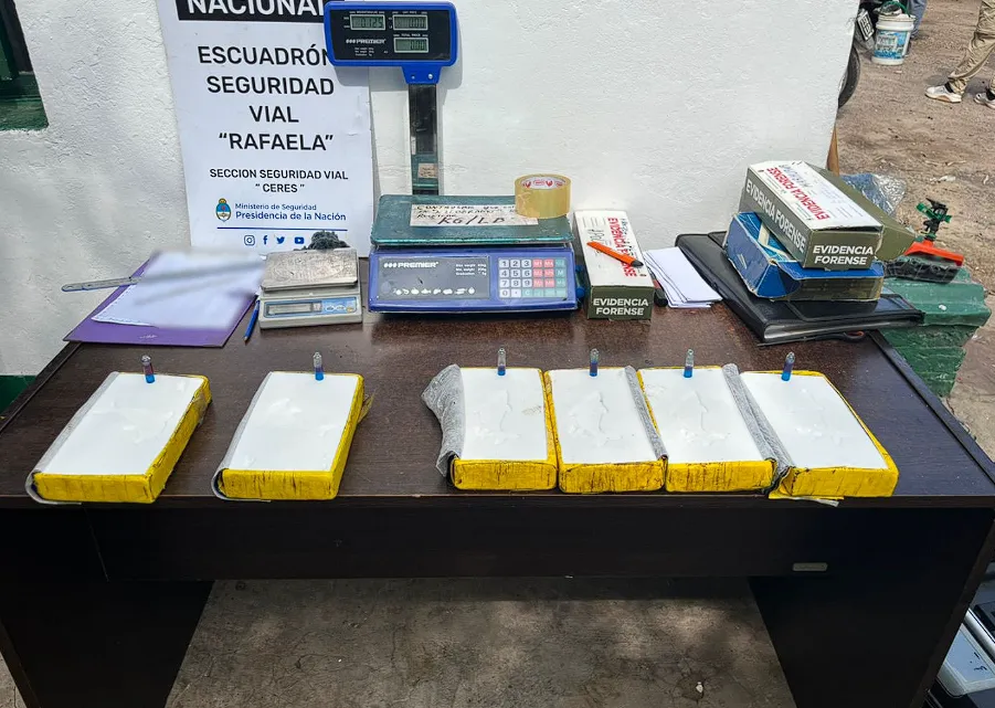 Captura de pantalla 2025-12-01 185856