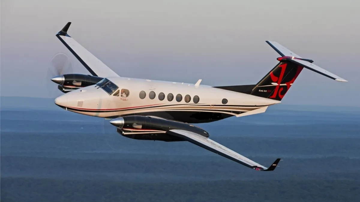 aeronave-pequena-transporte-aereo-vuelosjpg