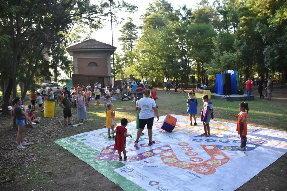 4c88ae9a-e6fd-4ef7-a0fb-50efd25bef57