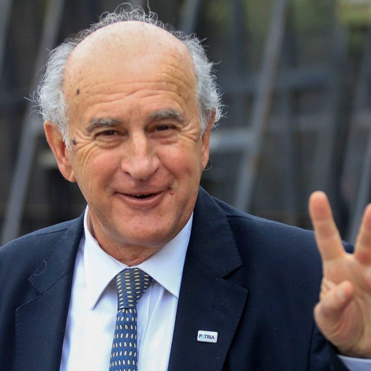 oscar_parrilli_1.jpg_423682103
