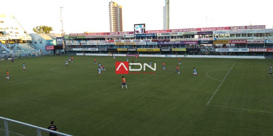 Con mas garra que fútbol, Atlético empató y sigue sin ganar