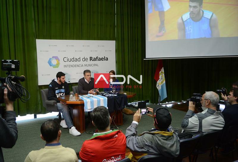 14054184_1053615004734467_29313618904384115_n