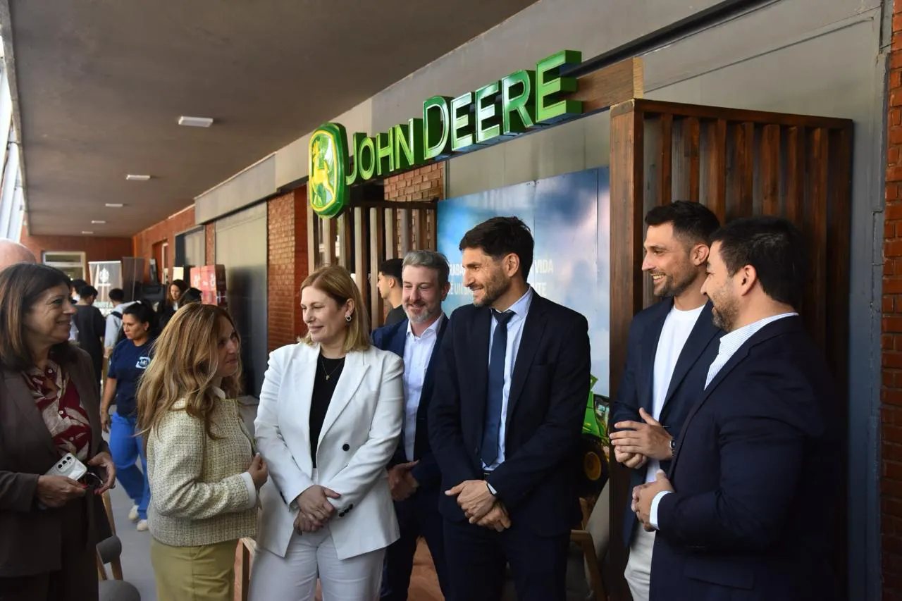 0f263936-a230-4efa-87b1-222af56694a8