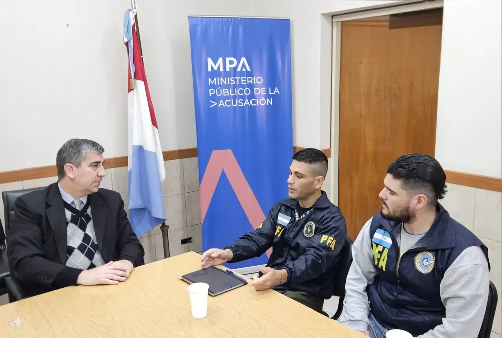 b04d52dc-7ff1-4d5b-b117-a6f336e13e06