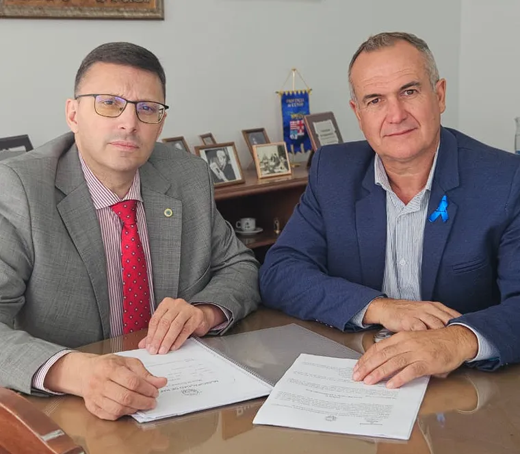 Captura de pantalla 2025-11-20 145856