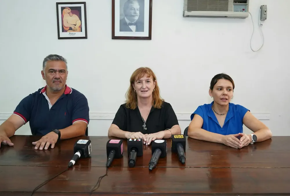 dba63ca0-b47b-4eb1-8808-8075d44e4925