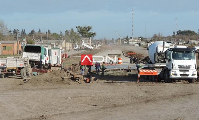 Se realizan trabajos de bacheo en distintos sectores de la ciudad