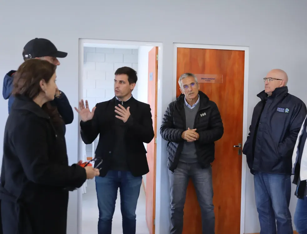 87410d07-024c-41fe-8c8e-1ab6028bc4cd