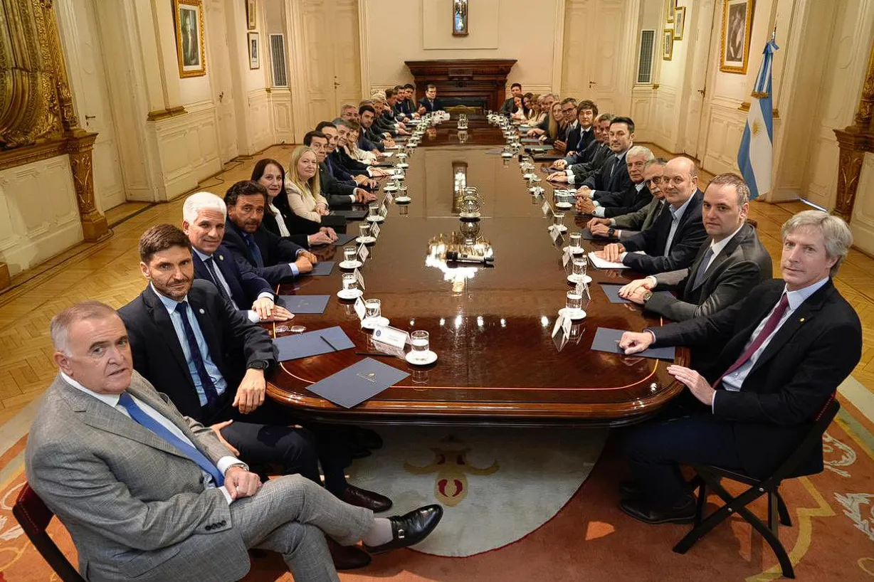 Captura de pantalla 2025-10-30 203332