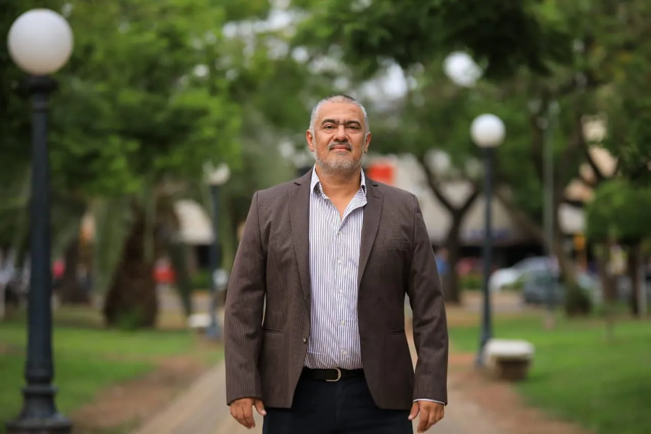 e8d259f9-ff5c-46a1-8b75-6da16c5a9c4e