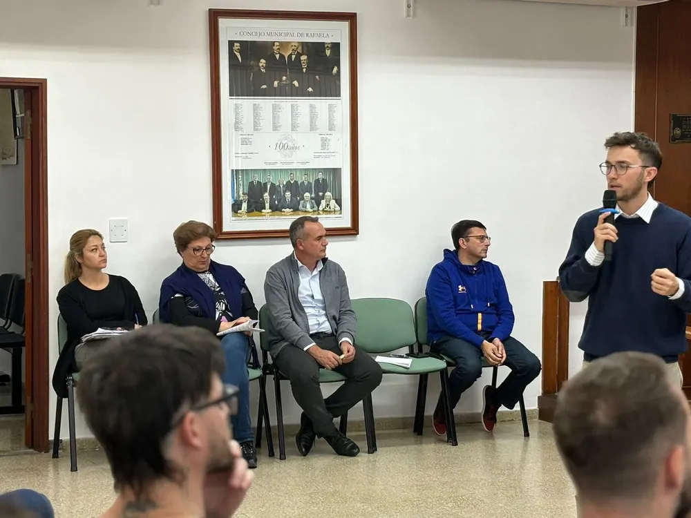 4aa8fd60-8caf-4d56-b5bb-633dc2a030c4