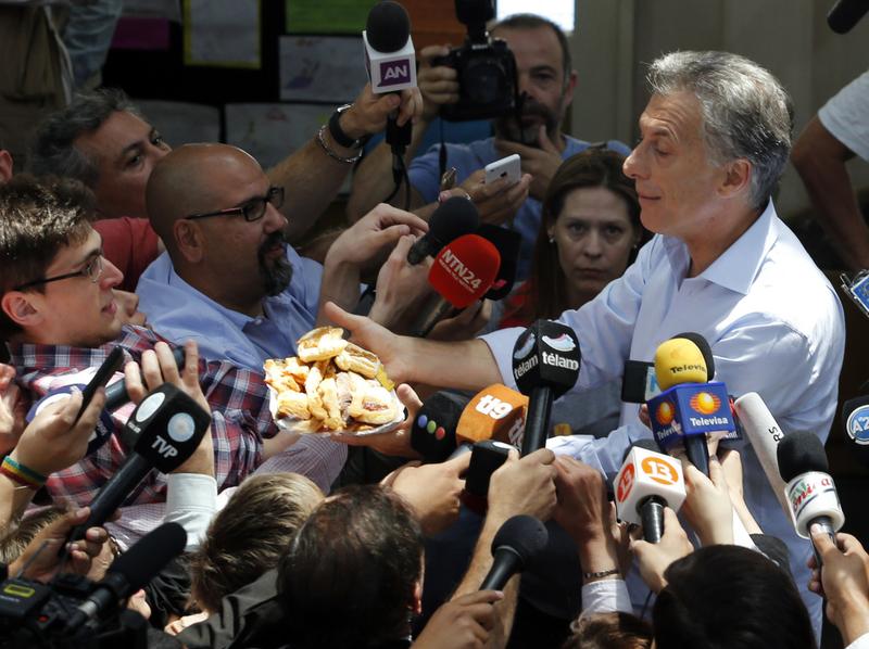 tumblr_ny80uqmsQR1rf9hn3o1_r1_1280