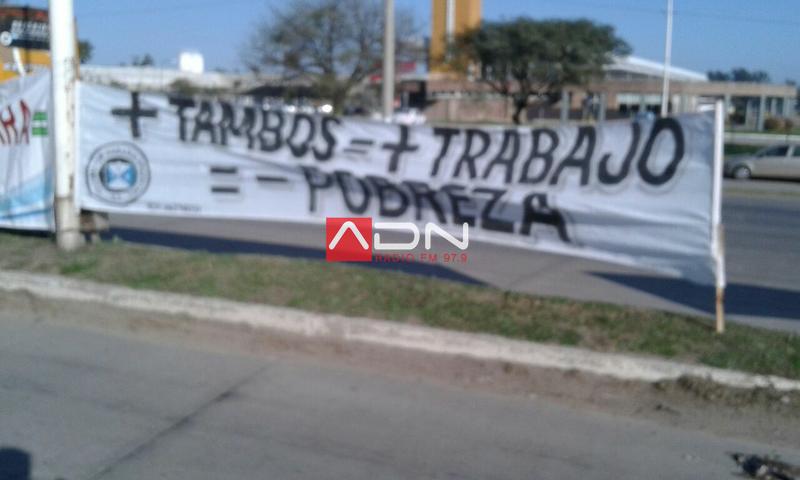 e9d86861-a97d-4aac-808d-14f8a14a780c