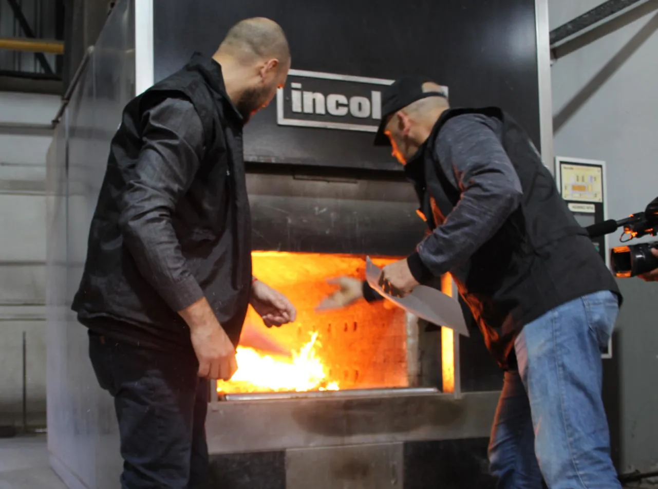 09e35691-61ad-4a03-939c-ab289ee4f04b