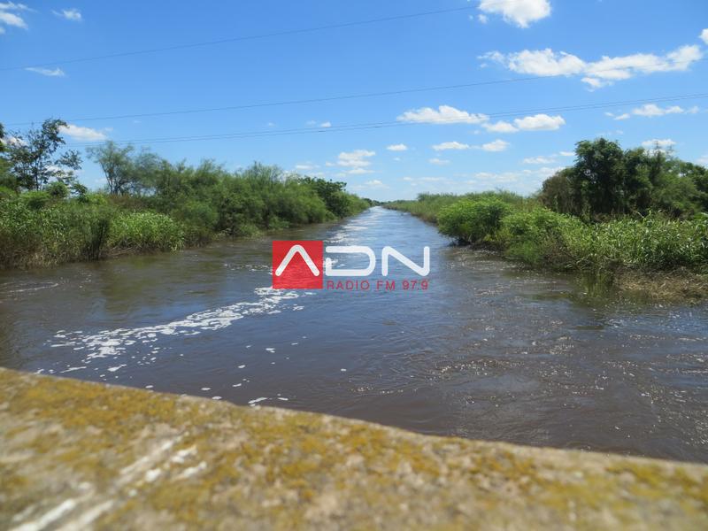 58 (Canal Vila Cululu y R13, vista hacia Oeste) 110117