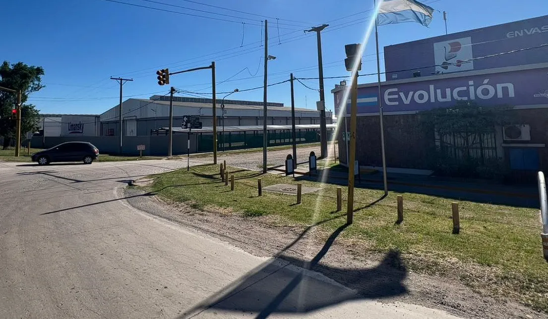 Captura de pantalla 2025-11-05 230703