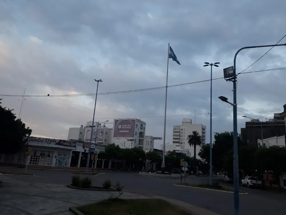 Amanecer nublado 13