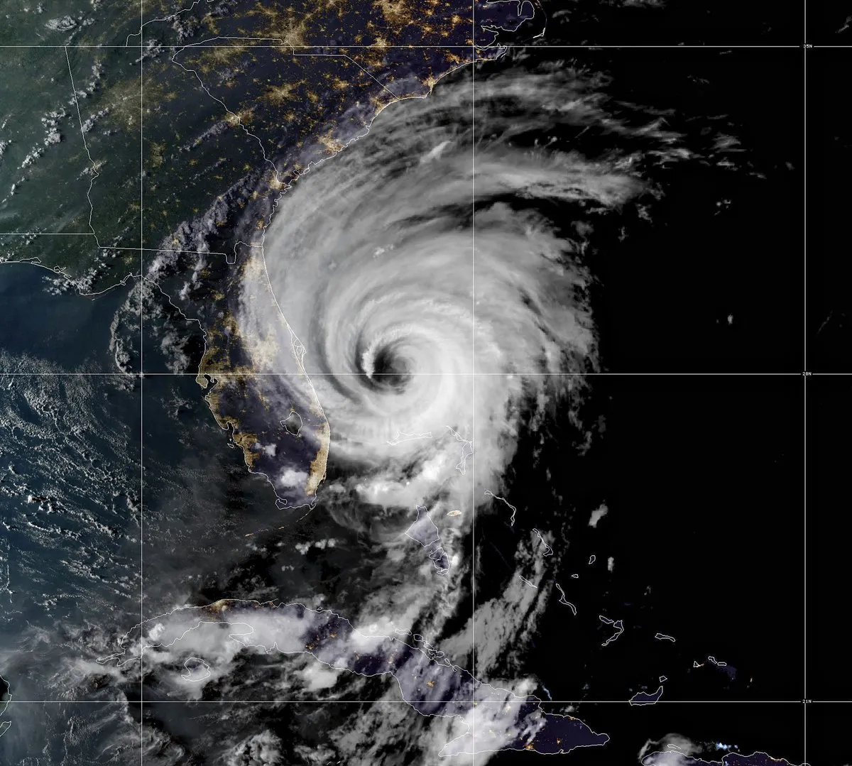 imagen-satelital-de-dorian-dpa___fY3PwvcAf_1200x0__1