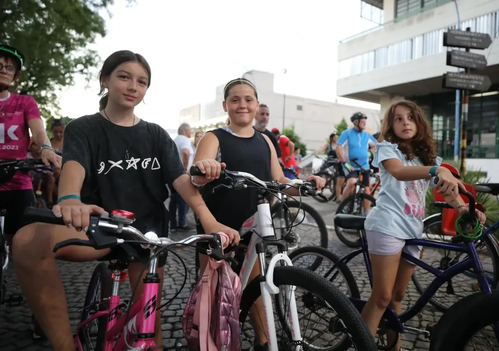 c0847c01-41ea-4714-904d-6b2d3846db94