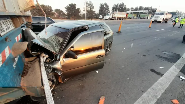 choque-autopista-santa-fe01jpg