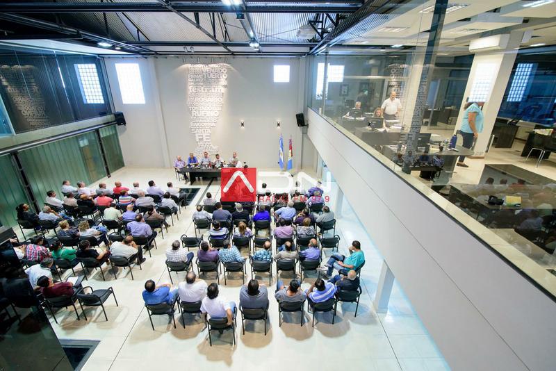 1039830_1098548576875725_5221430394260805594_o