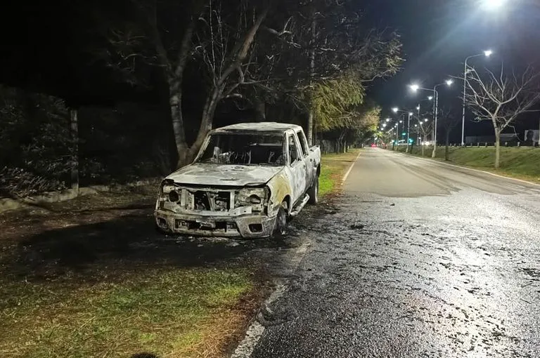 camioneta_incendiada_colectora