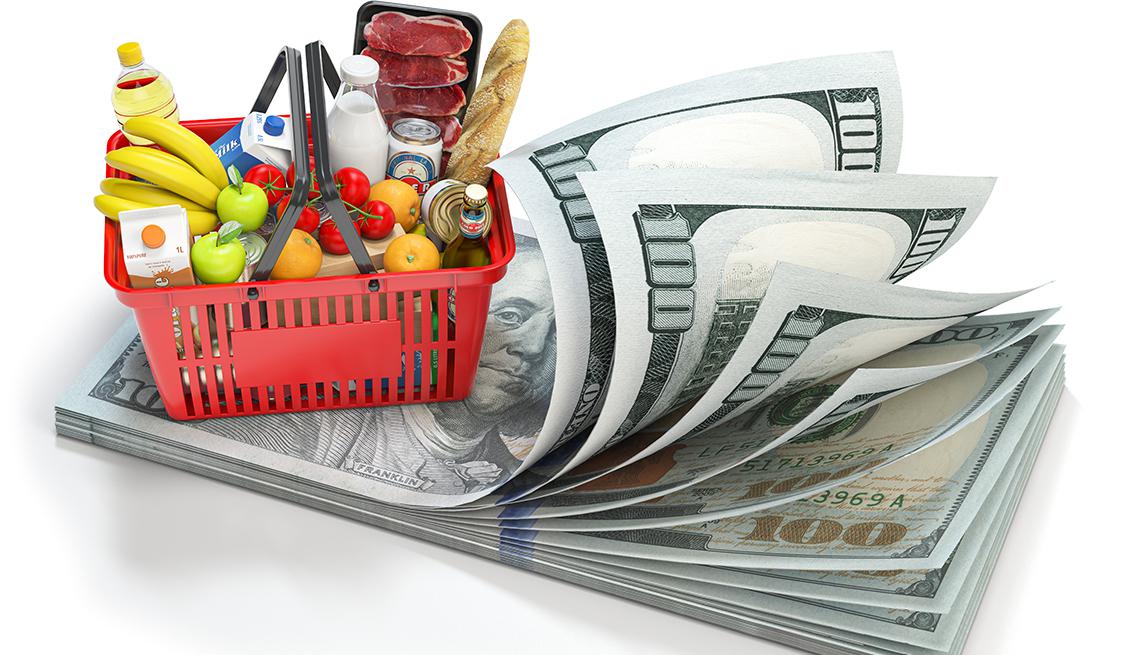 1140-basket-groceries-cash-pile-esp