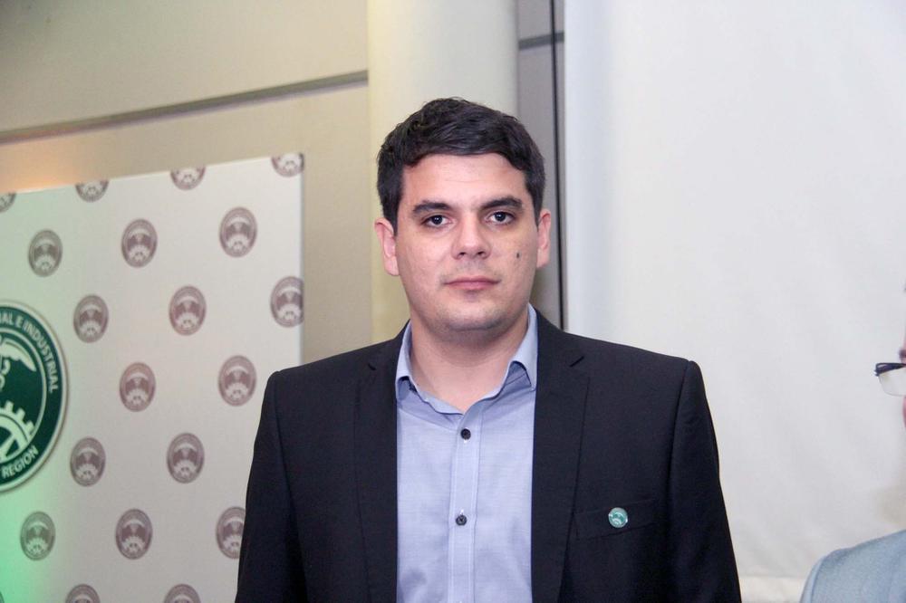 iván acosta
