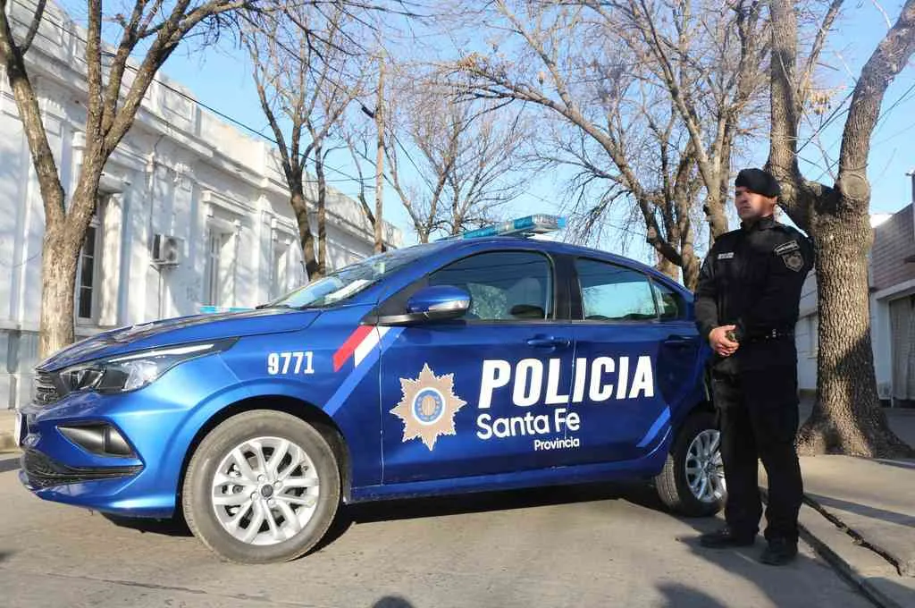 459321_poli