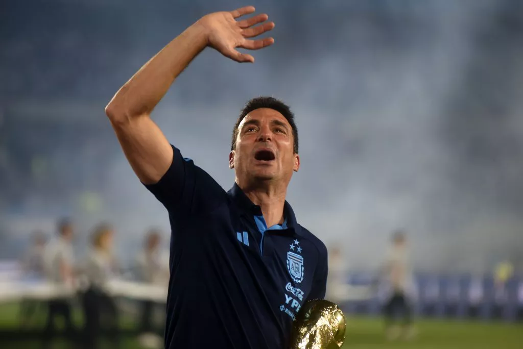 scaloni-lloro-1024x684