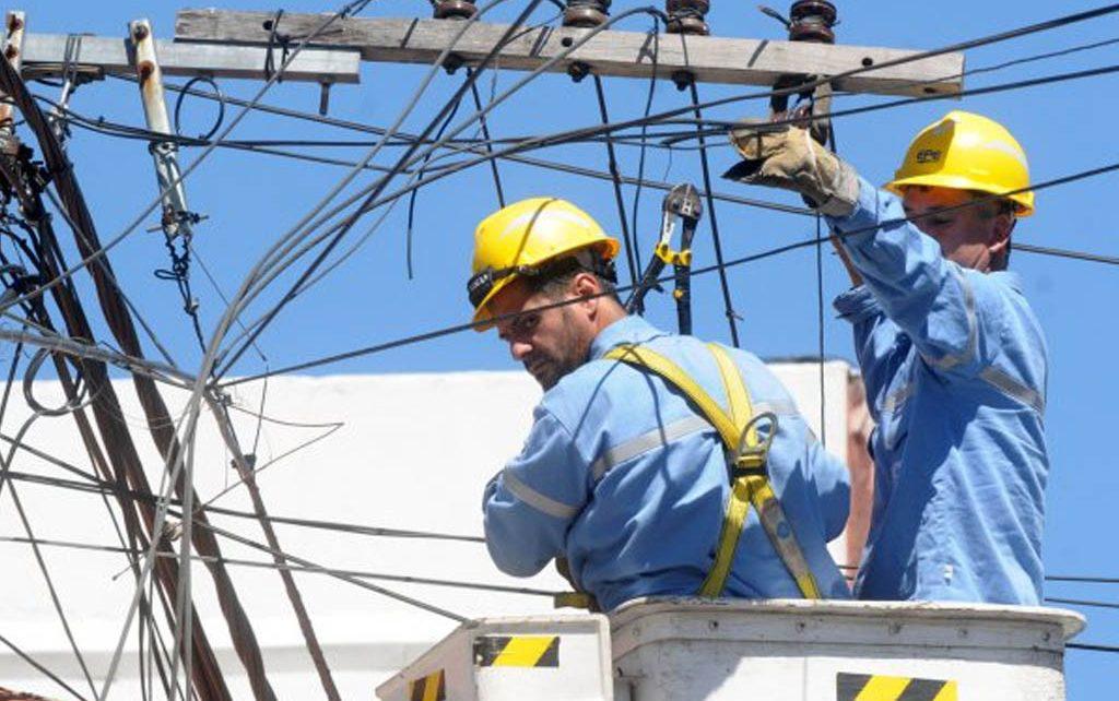EPE_hombres-trabajando-archivo