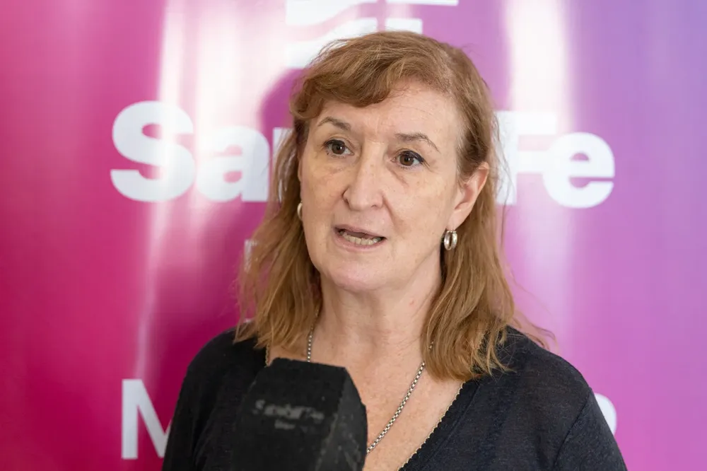 299c6e6c-26c6-42bf-828b-299f9bd40ca4