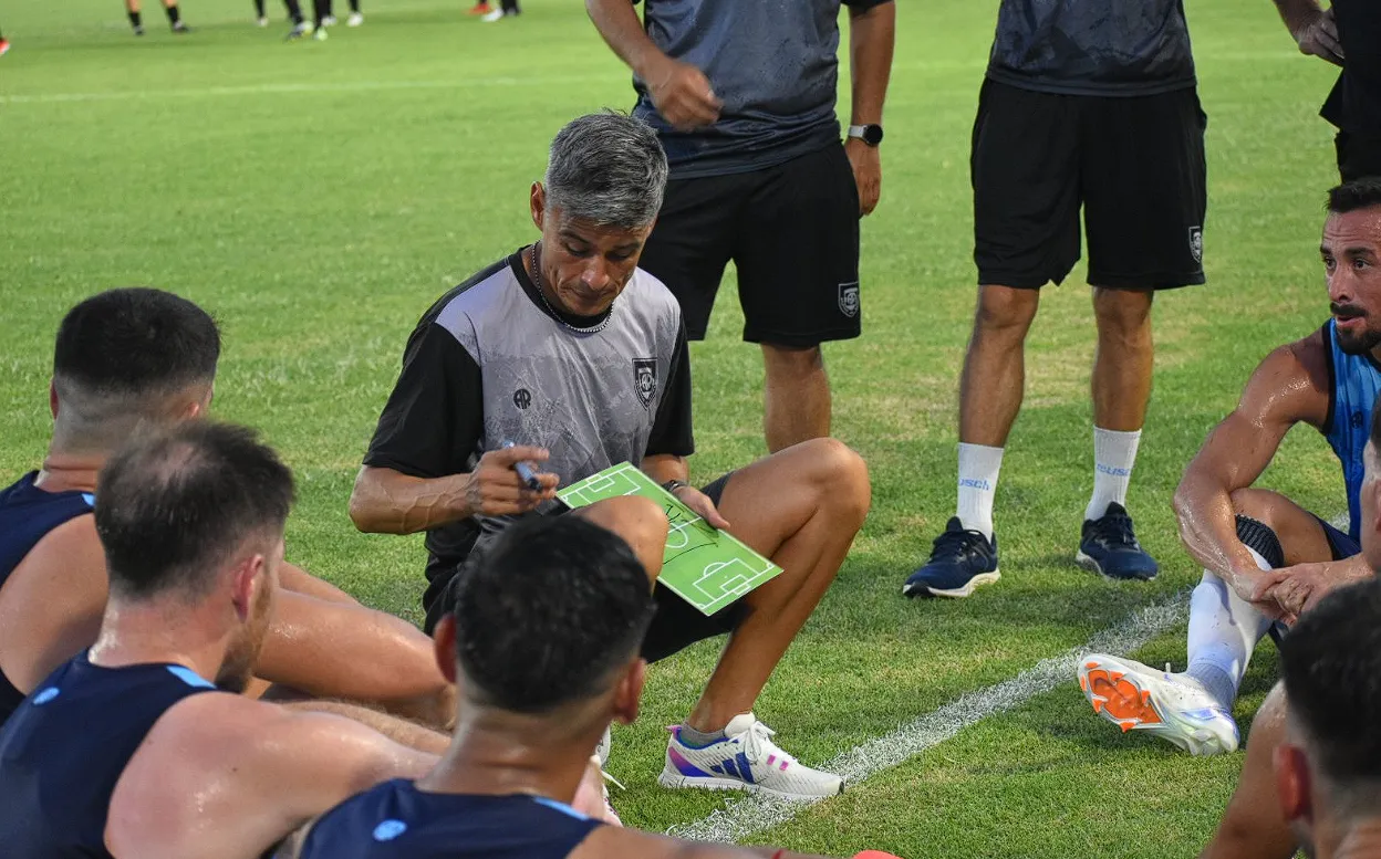 Captura de pantalla 2025-03-05 204238