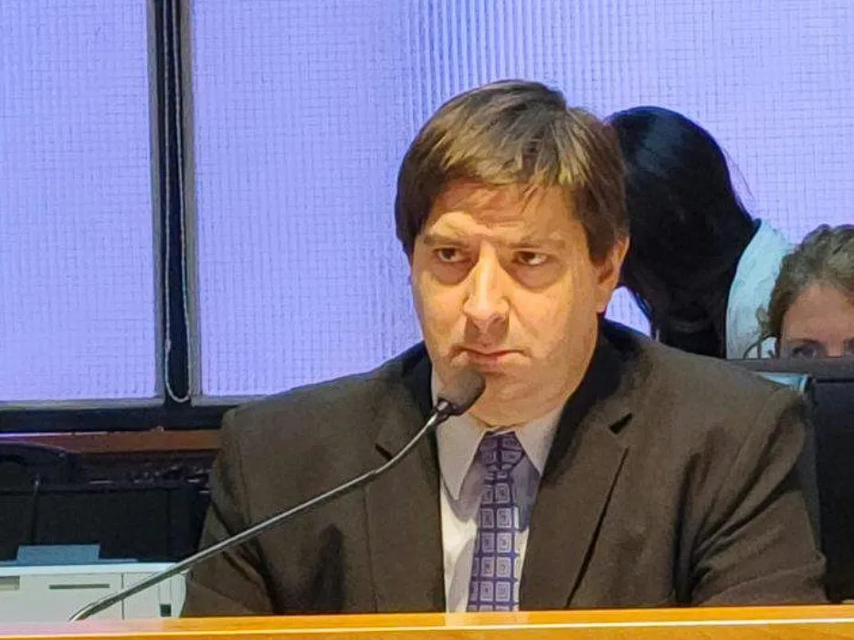 Captura de pantalla 2025-11-01 172819